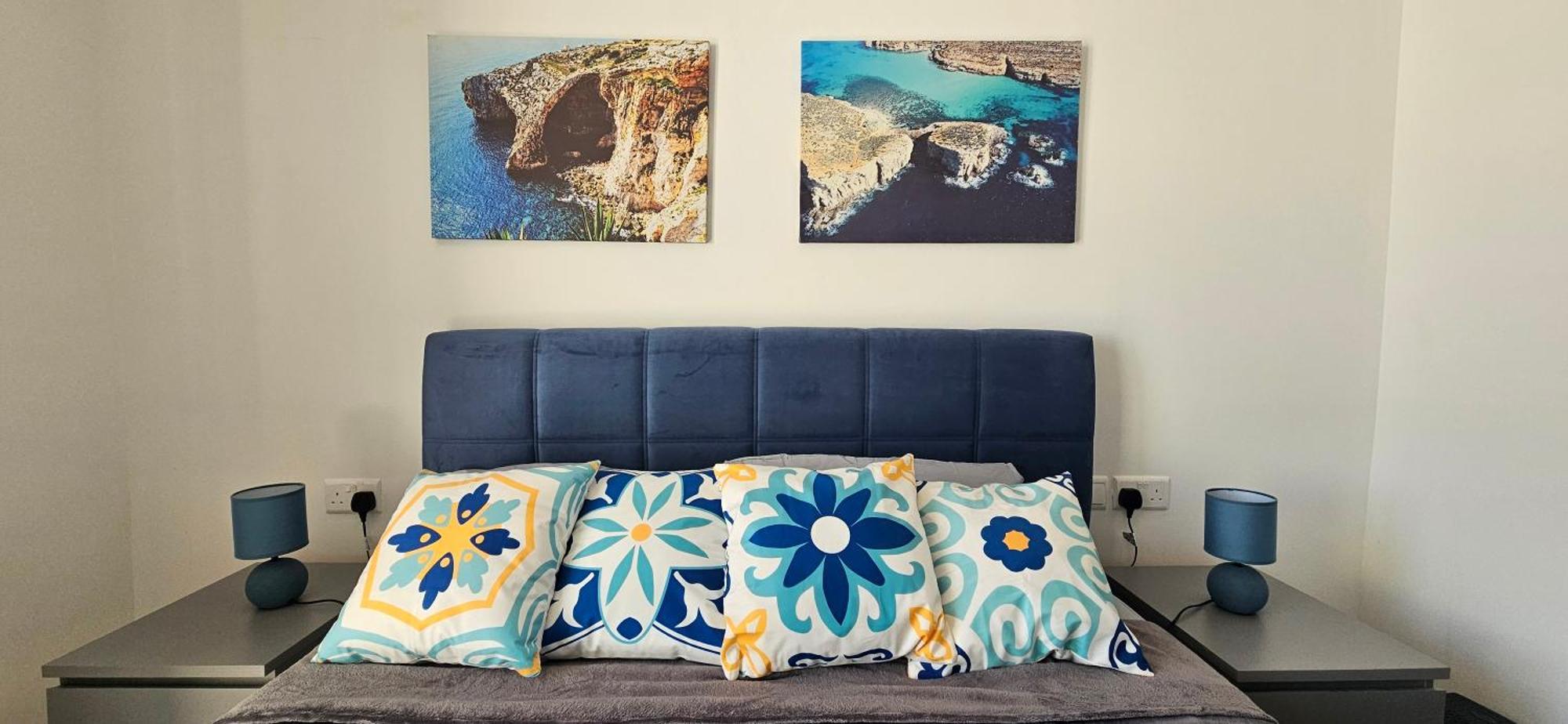 Appartement Sea Breeze Penthouse And Terrace Qawra St Paul'S Bay à San Pawl il-Baħar Extérieur photo
