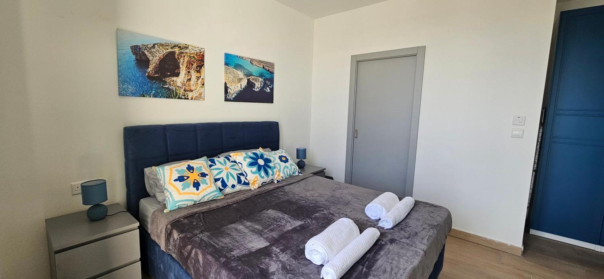 Appartement Sea Breeze Penthouse And Terrace Qawra St Paul'S Bay à San Pawl il-Baħar Extérieur photo